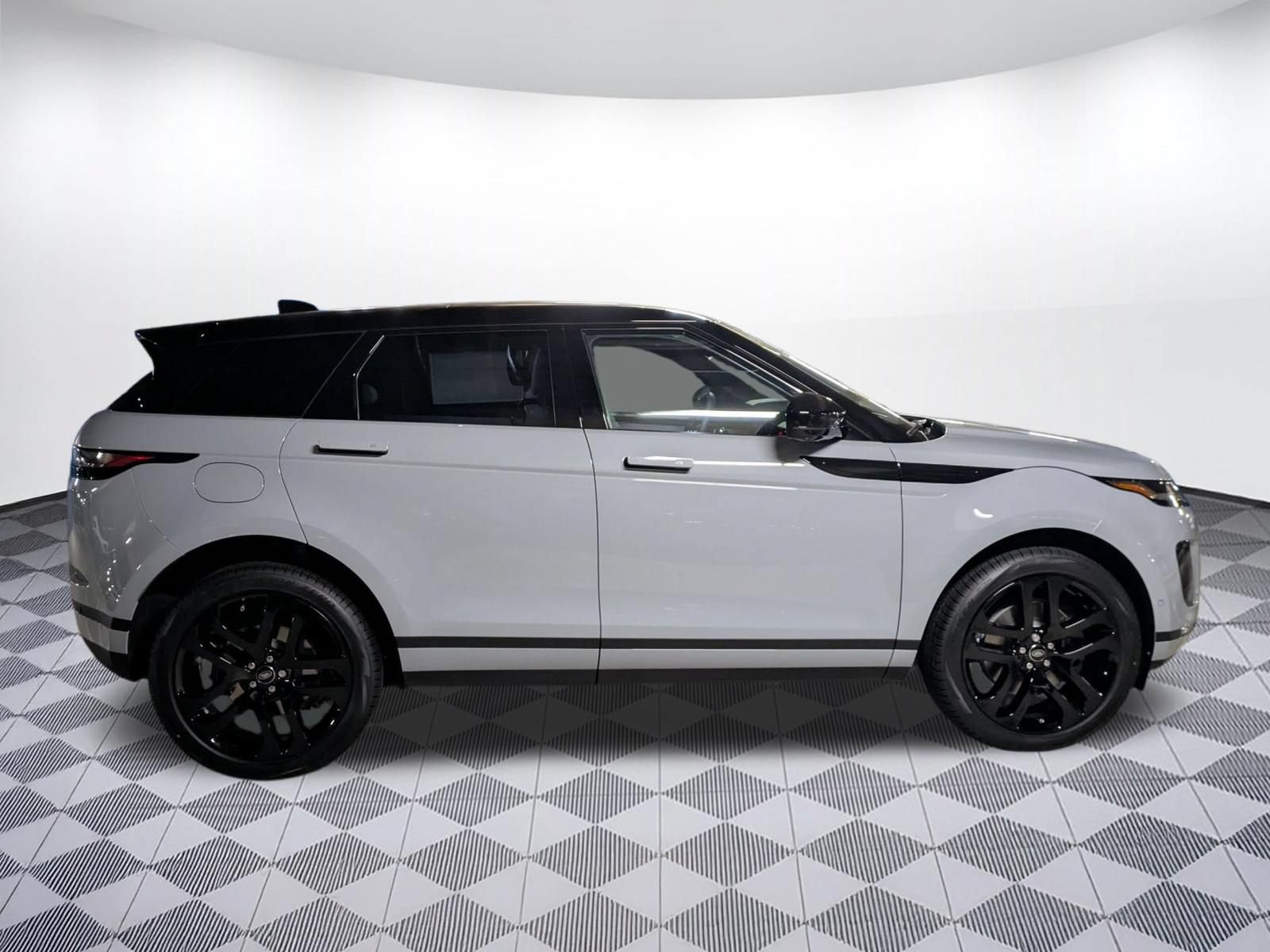 New 2026 Land Rover Range Rover Evoque S AWD/4WD image 6