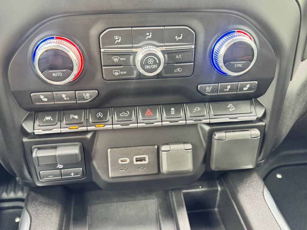 Used 2021 GMC Sierra 1500 AT4 w/ AT4 Premium Package image 32