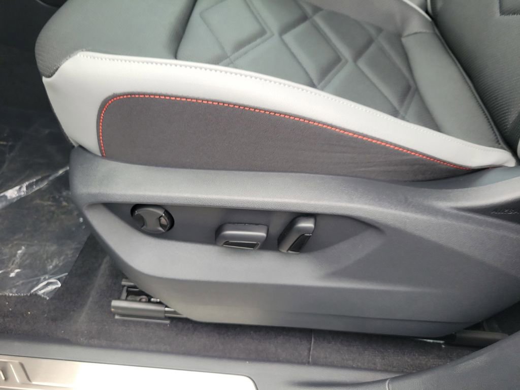 New 2026 Volkswagen Atlas Peak Edition image 20