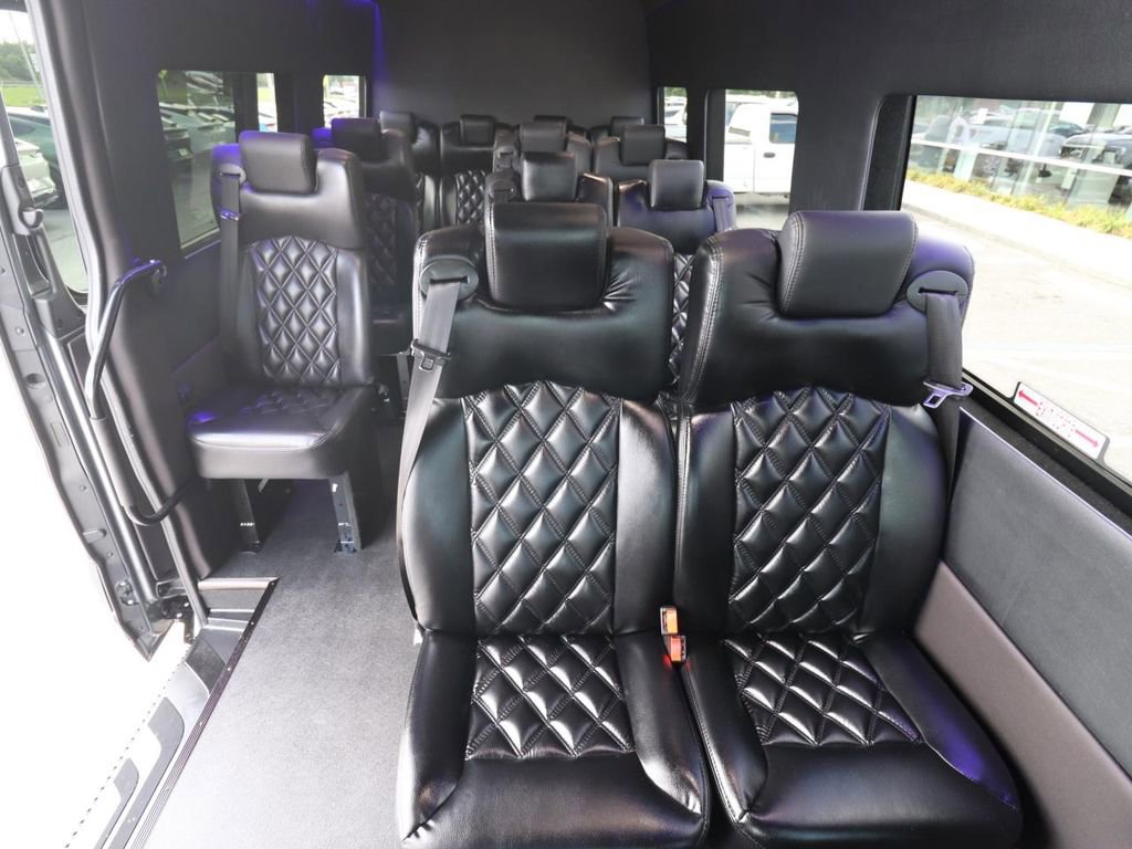 Used 2022 Mercedes-Benz Sprinter 4500 w/ Parking Package image 17