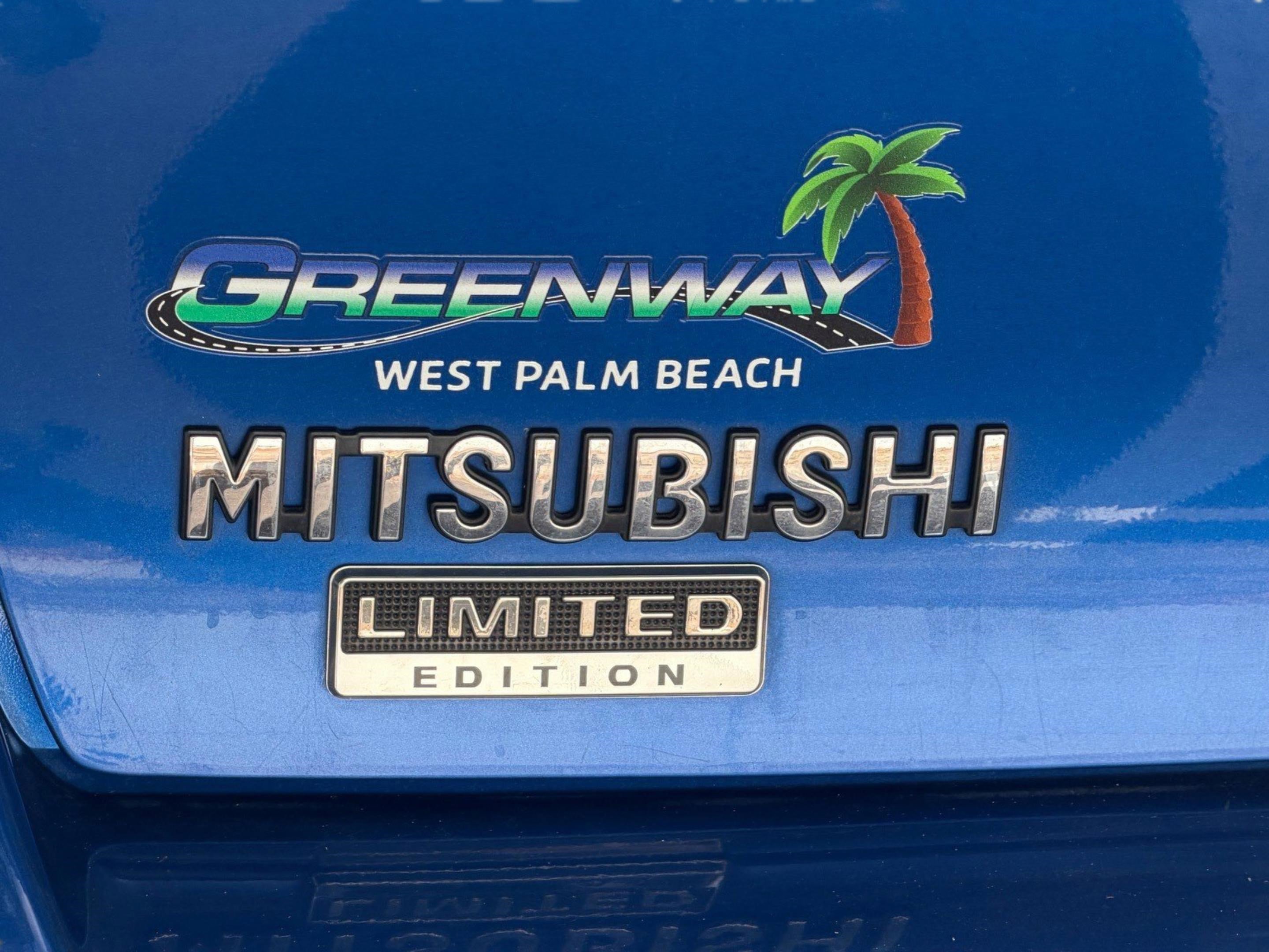 Used 2017 Mitsubishi Lancer ES FWD image 40