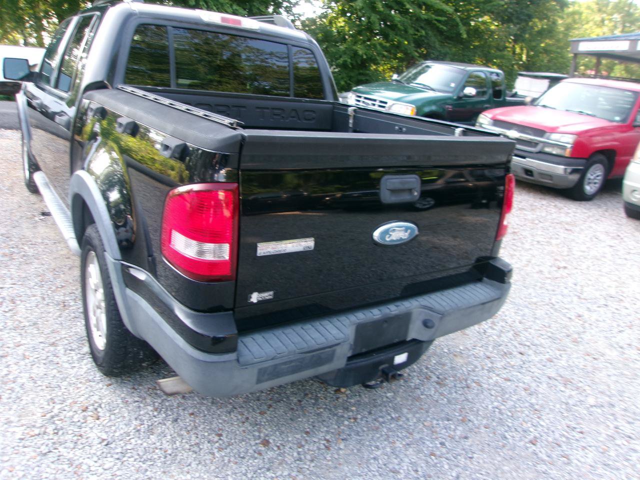 Used 2007 Ford Explorer Sport Trac XLT RWD image 19