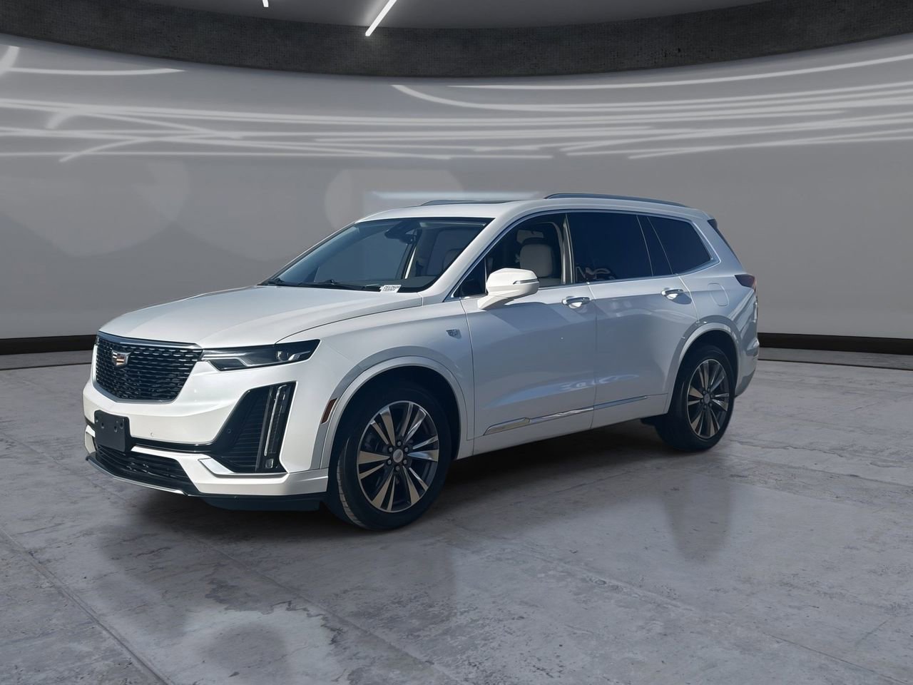 Used 2021 Cadillac XT6 Premium Luxury image 3