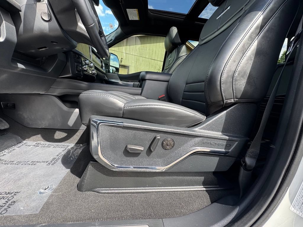 Used 2025 Ford F250 Platinum AWD/4WD image 21