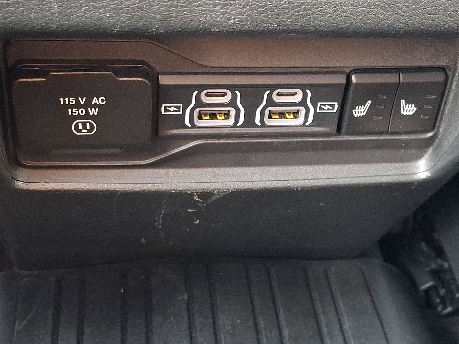 Used 2024 Jeep Grand Cherokee Limited w/ Luxury Tech Group II AWD/4WD image 11