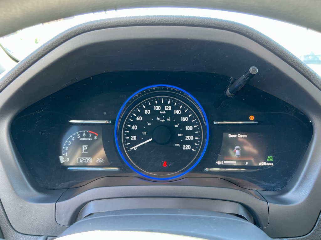 Used 2019 Honda HR-V LX image 11