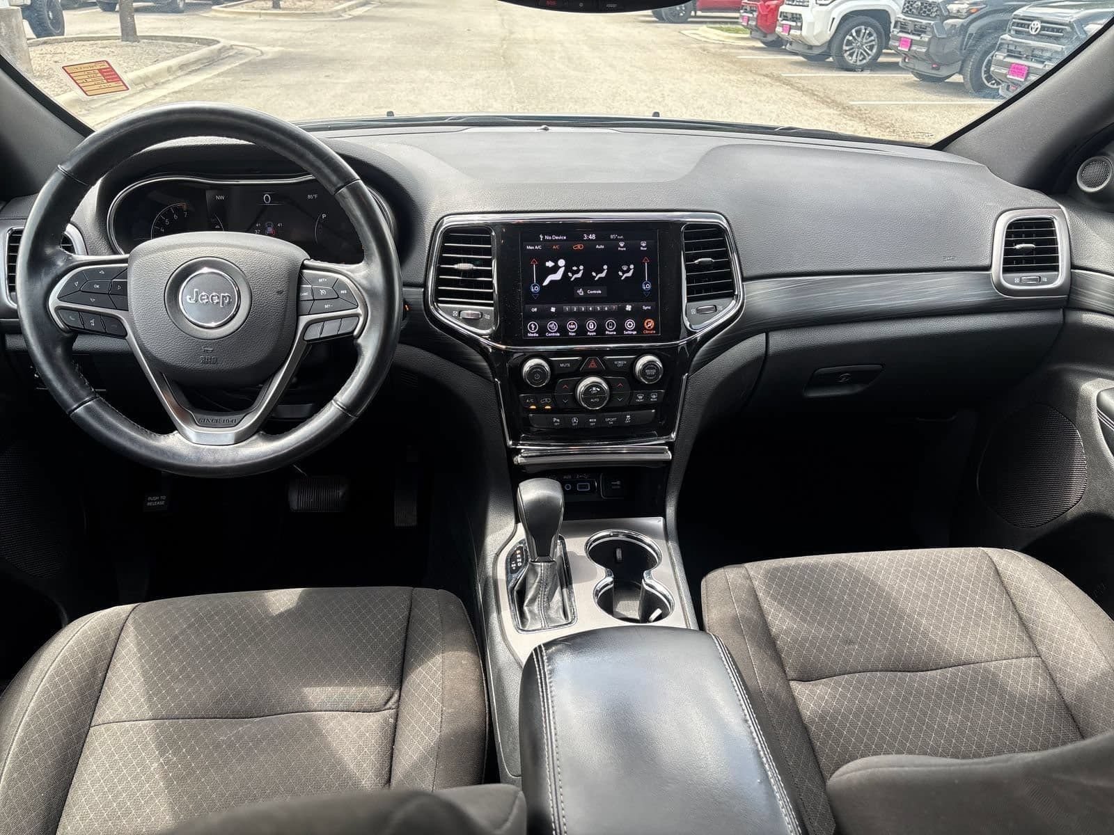 Used 2021 Jeep Grand Cherokee Freedom Edition RWD image 10