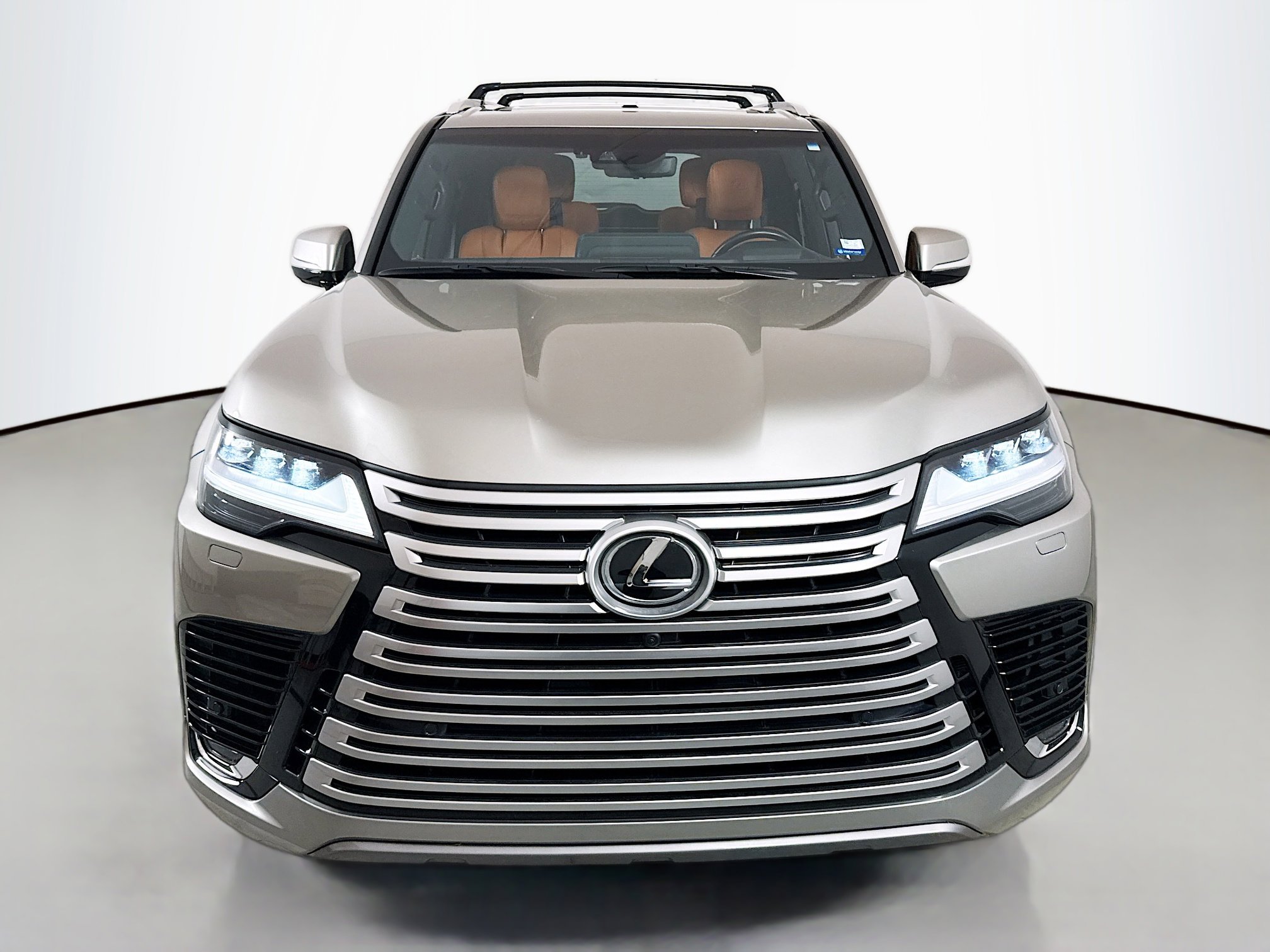 Used 2023 Lexus LX 600 4WD w/ Accessory Package (Z1) image 2