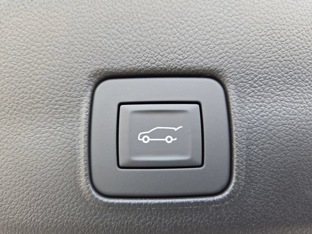 New 2026 Chevrolet TrailBlazer LT w/ Convenience Package FWD image 18
