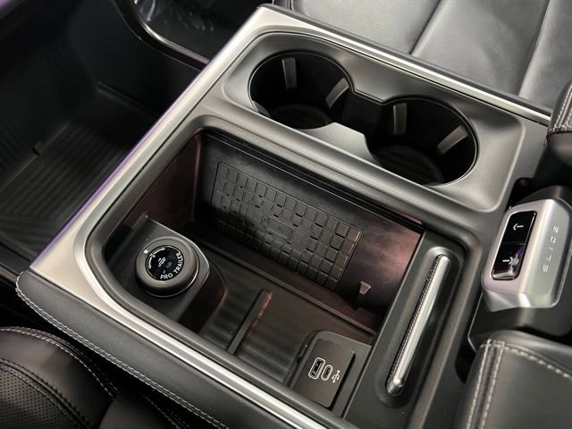 Used 2025 Ford Expedition Max Platinum AWD/4WD image 31