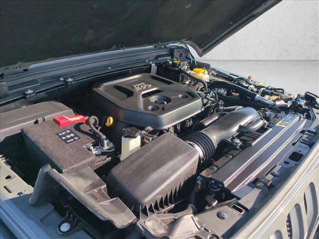 Used 2020 Jeep Wrangler Unlimited Sahara AWD/4WD image 23