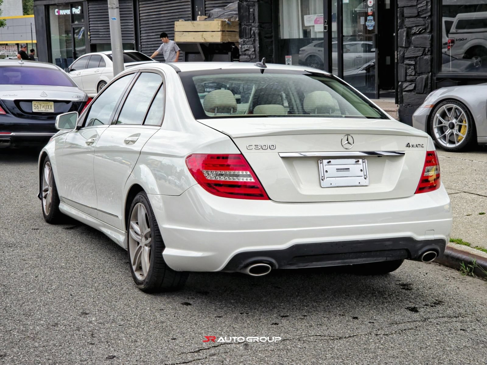 Used 2012 Mercedes-Benz C 300 4MATIC Sedan image 9