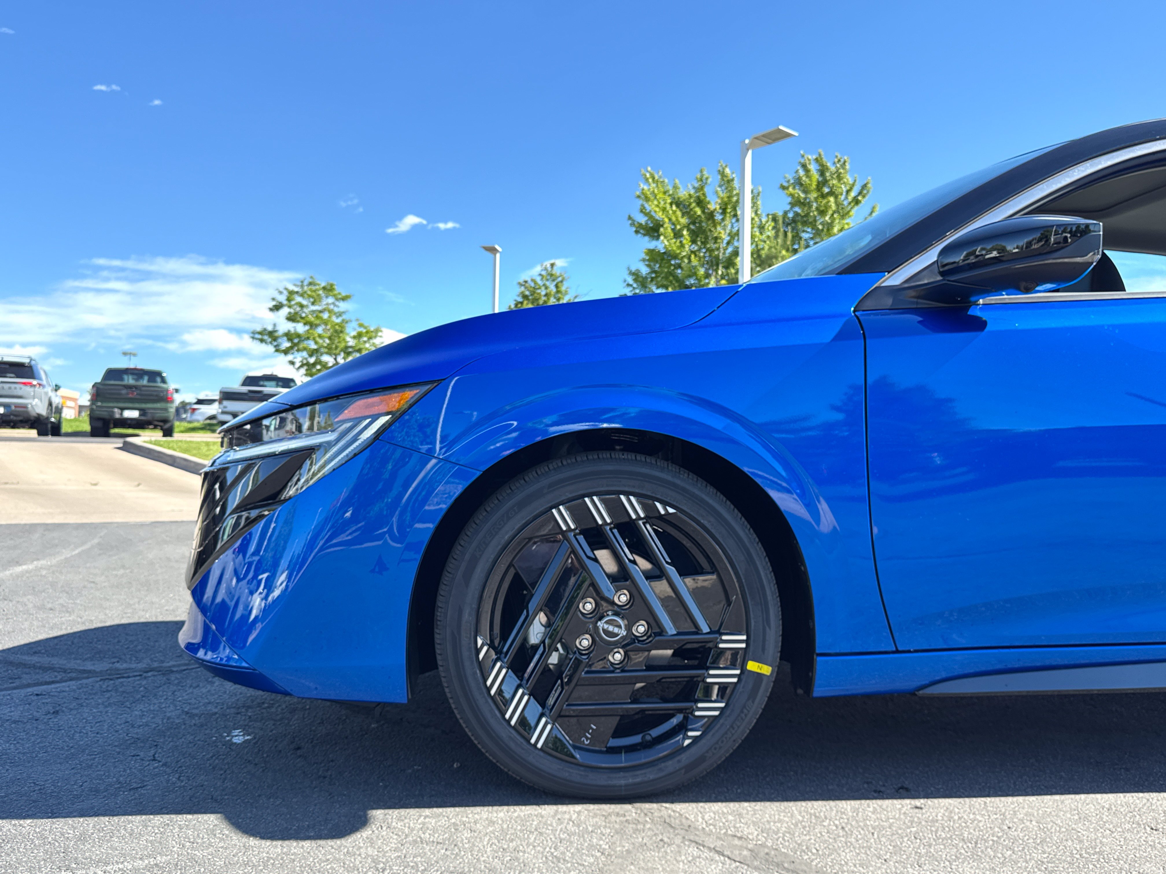 New 2026 Nissan Sentra SR w/ SR Premium Package FWD image 9