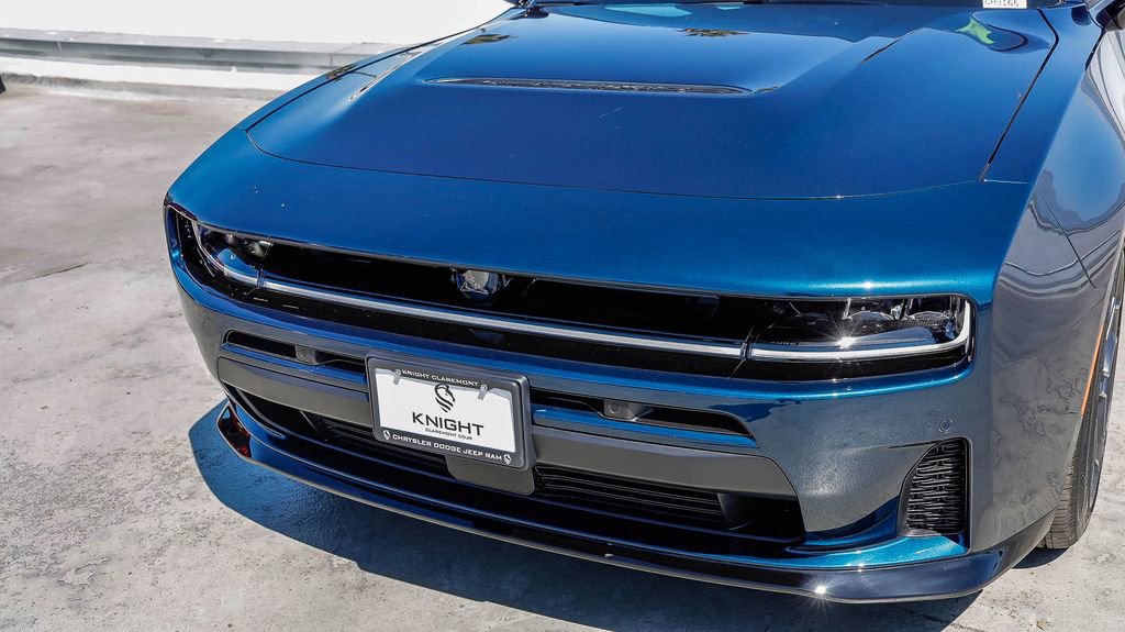 New 2026 Dodge Charger R/T image 5