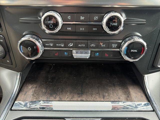 Certified 2022 Ford F150 Lariat image 35