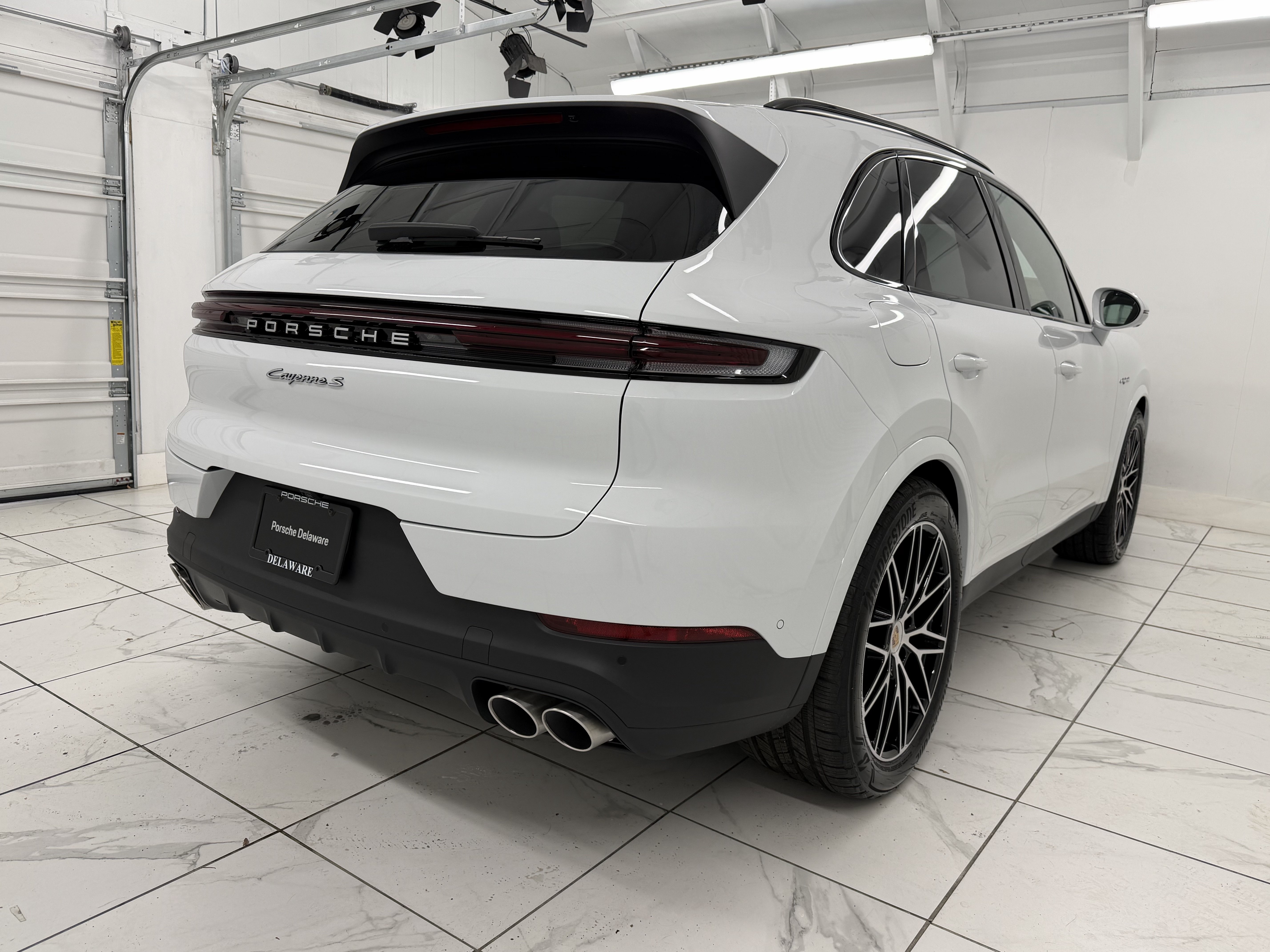New 2026 Porsche Cayenne S AWD/4WD image 12