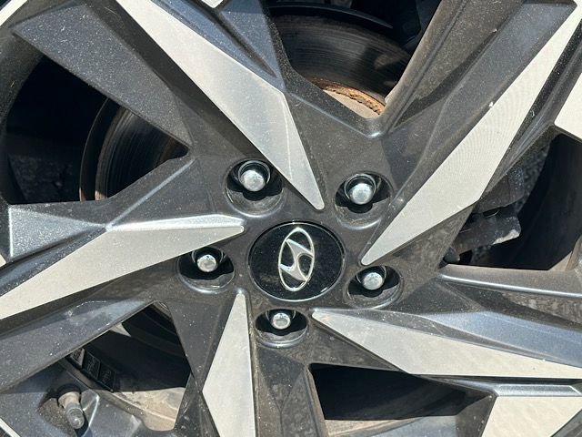 Used 2021 Hyundai Elantra SEL w/ Convenience + Premium Package image 15