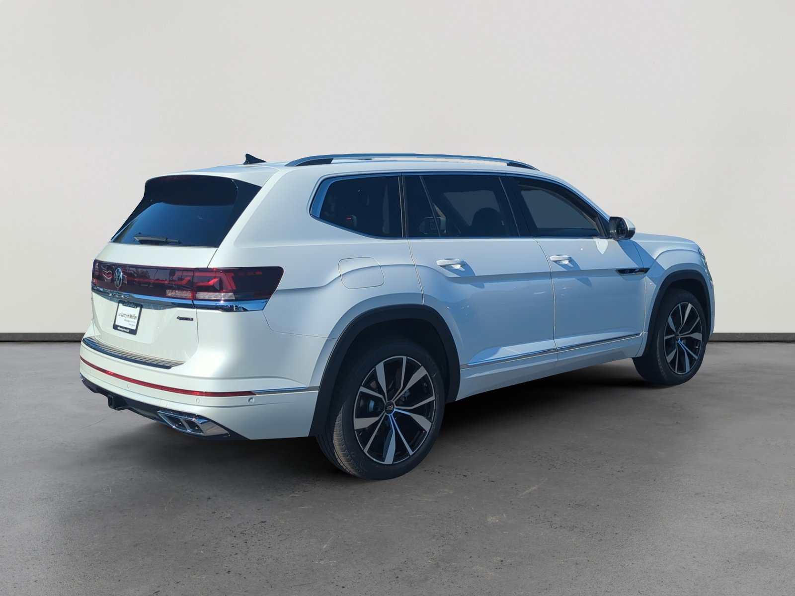 New 2026 Volkswagen Atlas SEL Premium R-Line image 5
