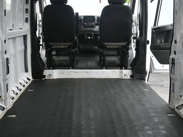 Used 2025 RAM ProMaster 2500 w/ Convenience Group image 17