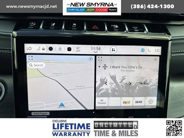 New 2025 Jeep Grand Cherokee Limited w/ Black Appearance Package image 23