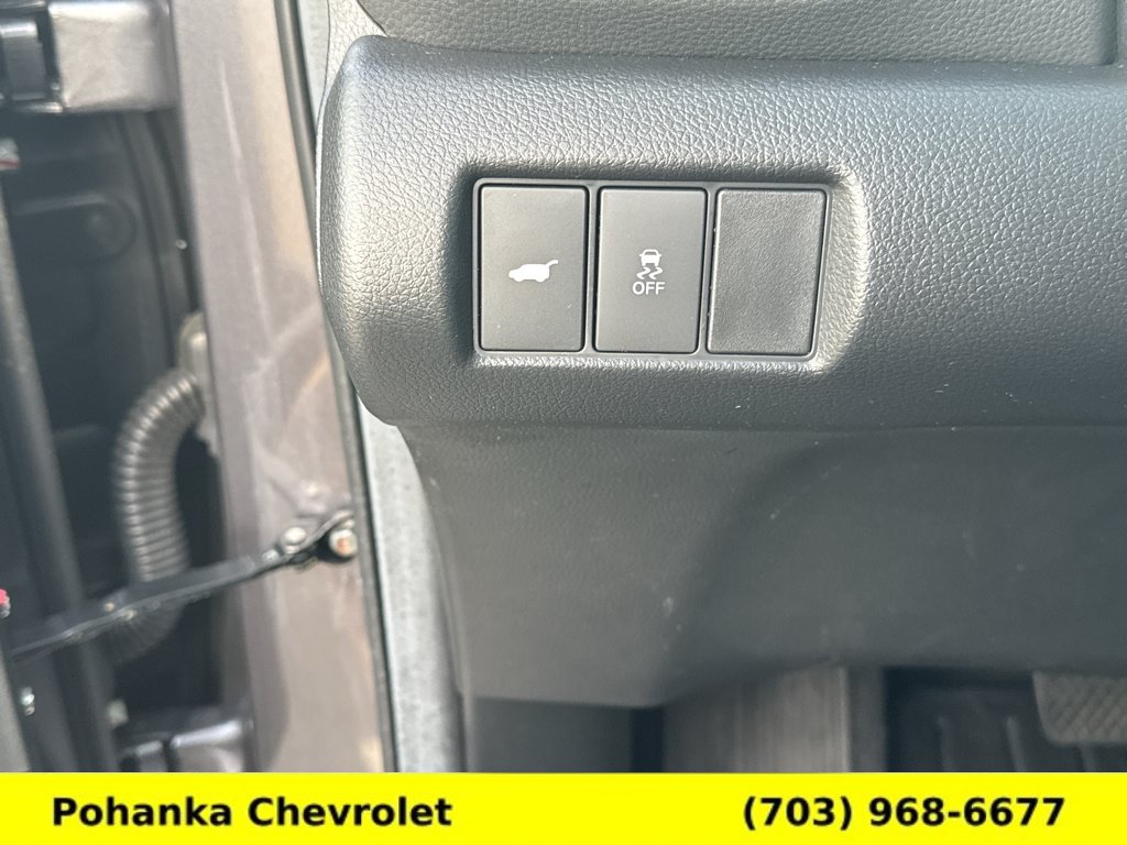 Used 2025 Honda Pilot Touring image 23
