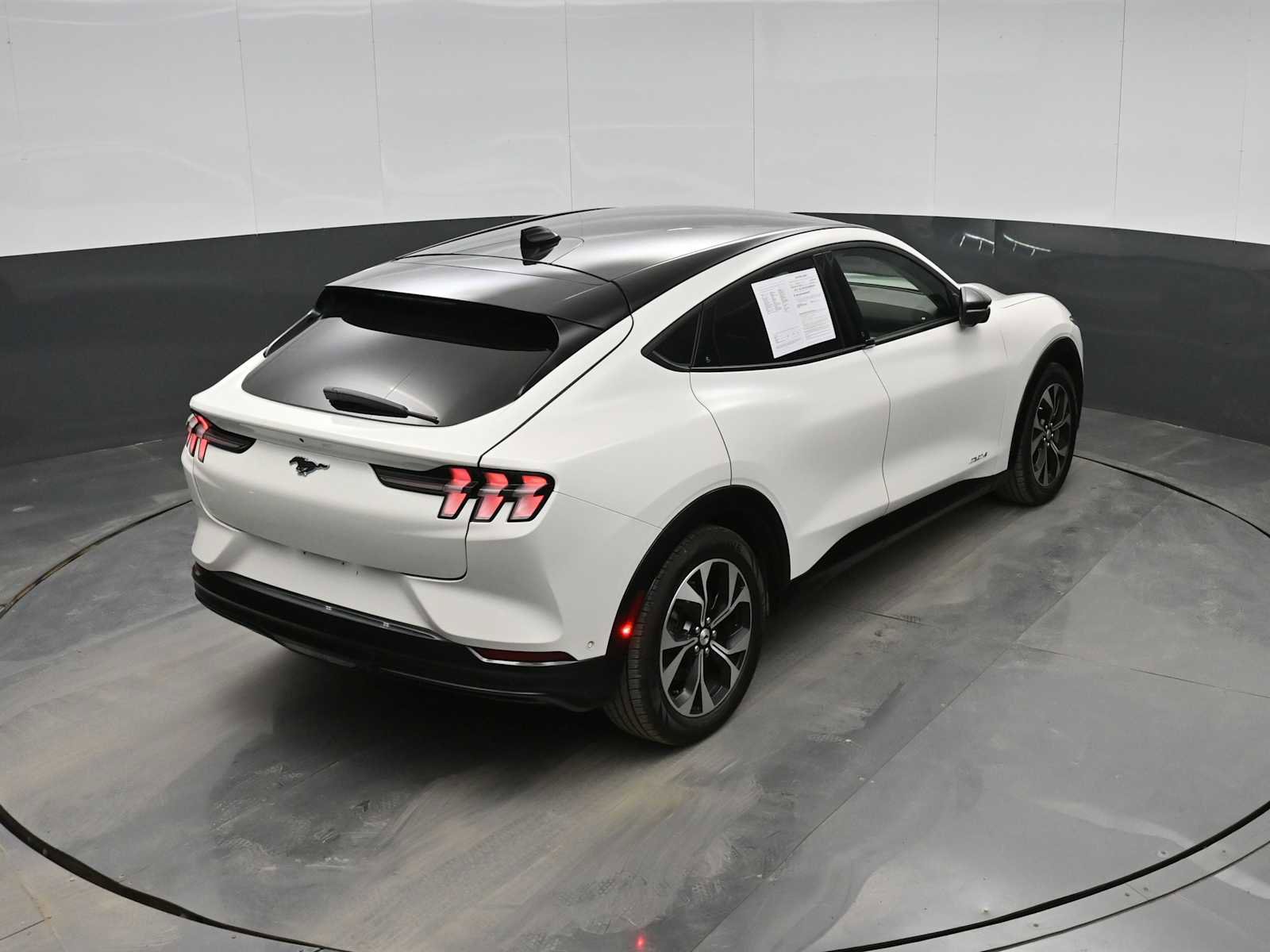 Used 2021 Ford Mustang Mach-E Premium image 24