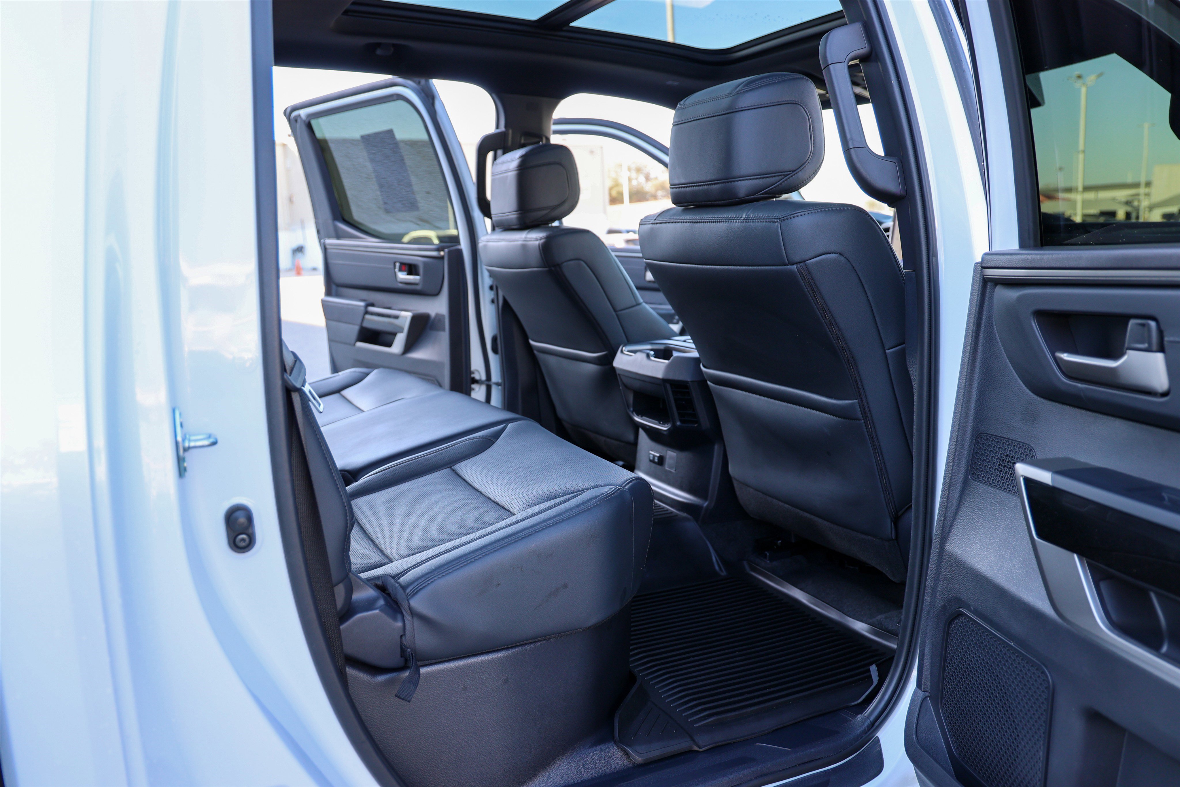 Used 2025 Toyota Tundra Limited image 41