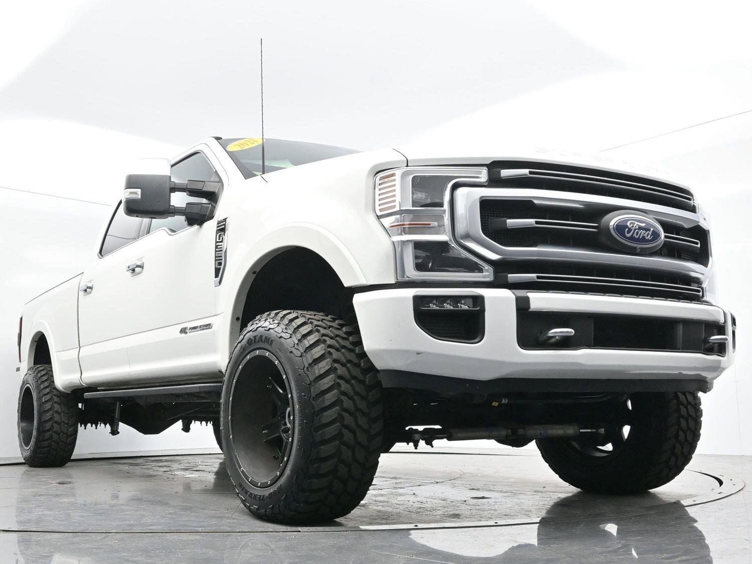 Used 2021 Ford F350 Platinum w/ Tremor Off-Road Package image 50