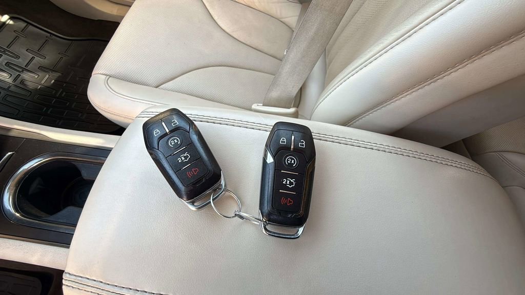 Used 2015 Lincoln MKC AWD w/ Equipment Group 102A Reserve image 36