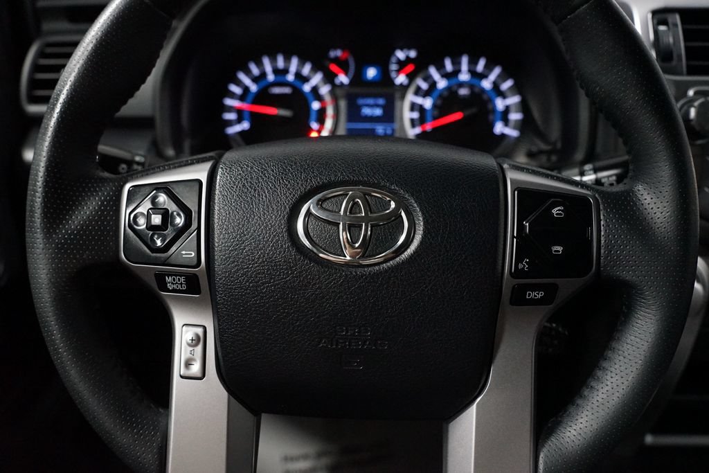 Certified 2019 Toyota 4Runner SR5 AWD/4WD image 13
