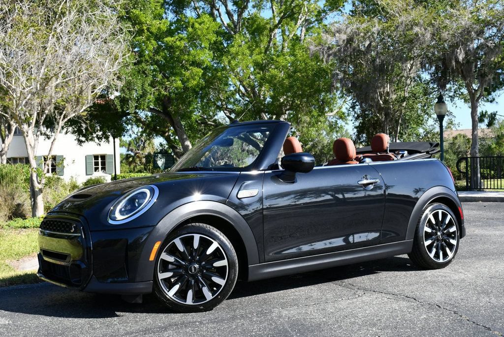 Used 2024 MINI Cooper S w/ Signature Upholstery Package FWD image 21