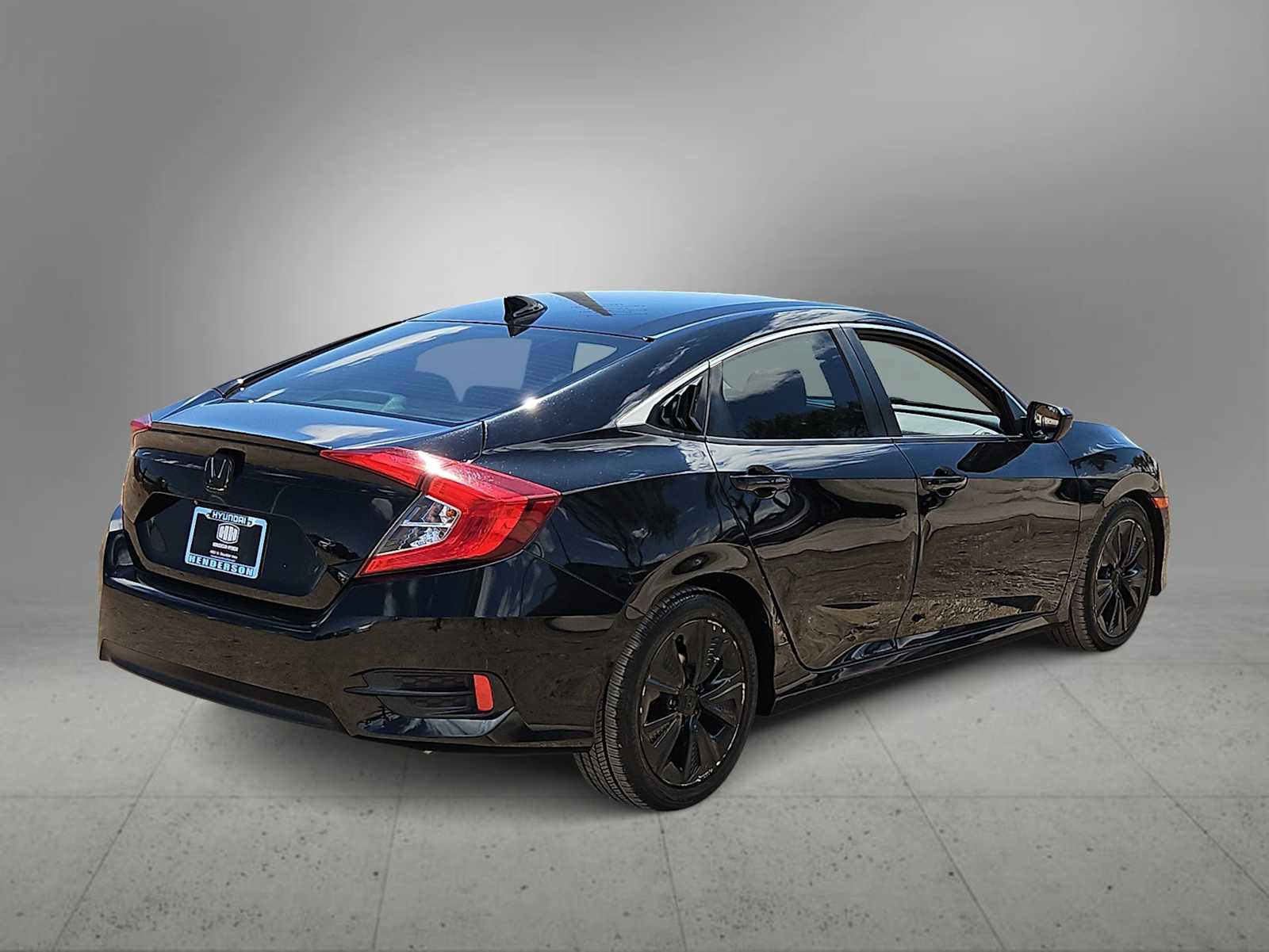 Used 2018 Honda Civic EX-T image 8