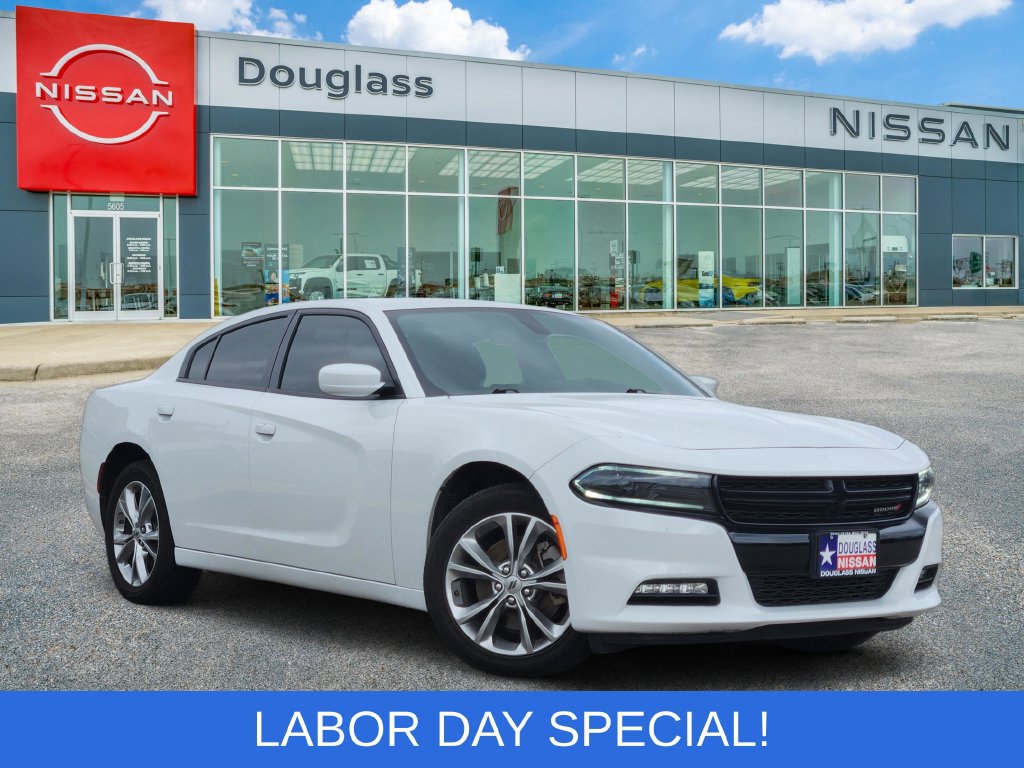 Used 2022 Dodge Charger SXT w/ Cold Weather Package AWD/4WD image 1
