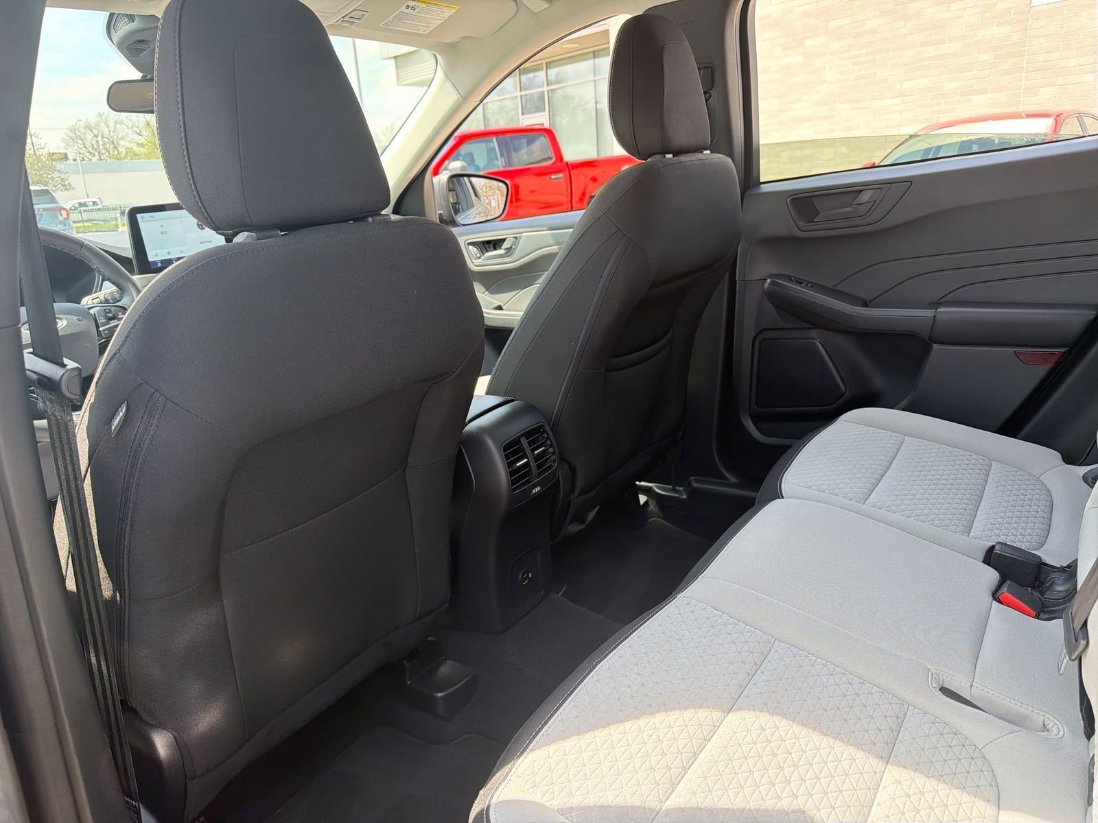 Used 2023 Ford Escape Active AWD/4WD image 22