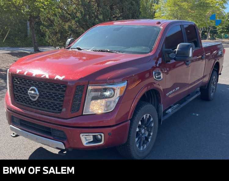 Used 2018 Nissan Titan PRO-4X w/ Pro-4x Convenience Package