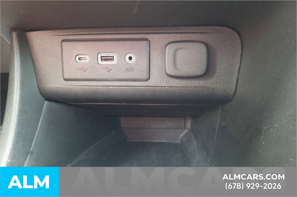 Used 2023 Buick Encore GX Select w/ Sport Touring Package image 26