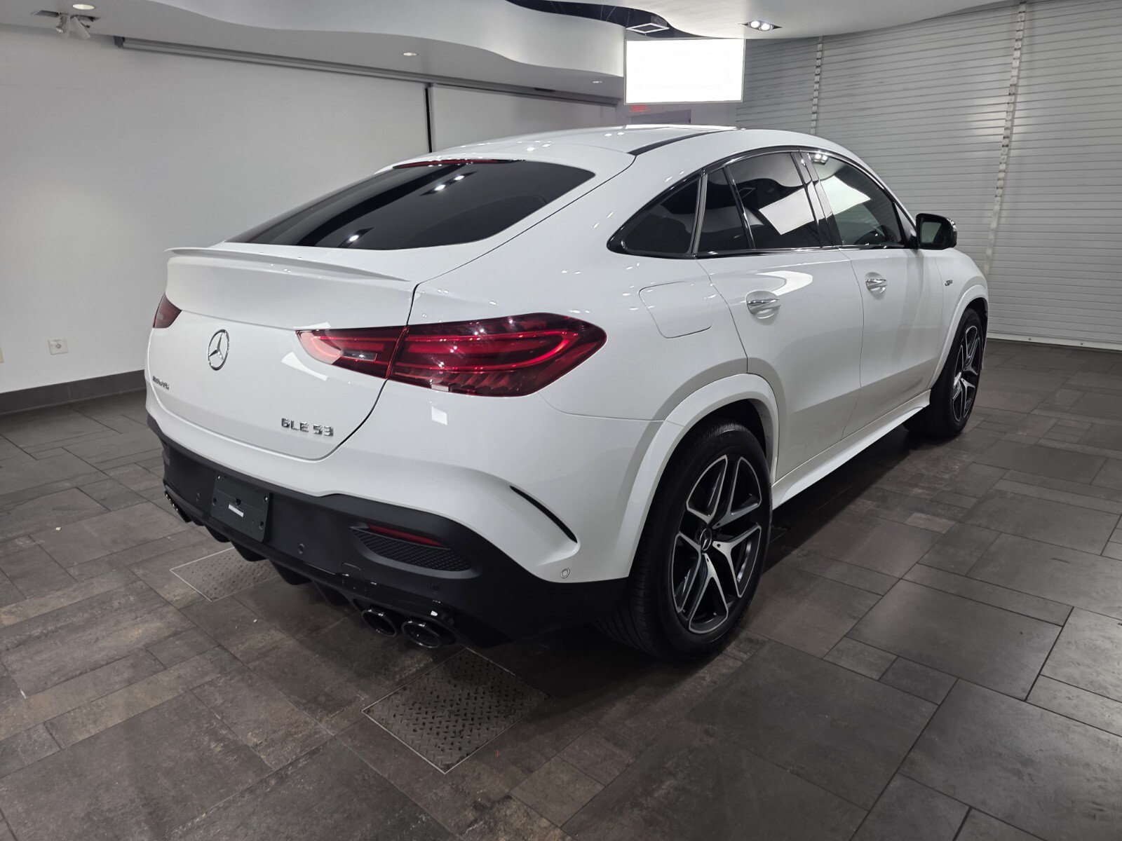 Used 2025 Mercedes-Benz GLE 53 AMG 4MATIC Coupe w/ AMG Night Package image 25