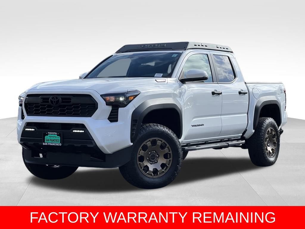Certified 2025 Toyota Tacoma TRD Off-Road image 1