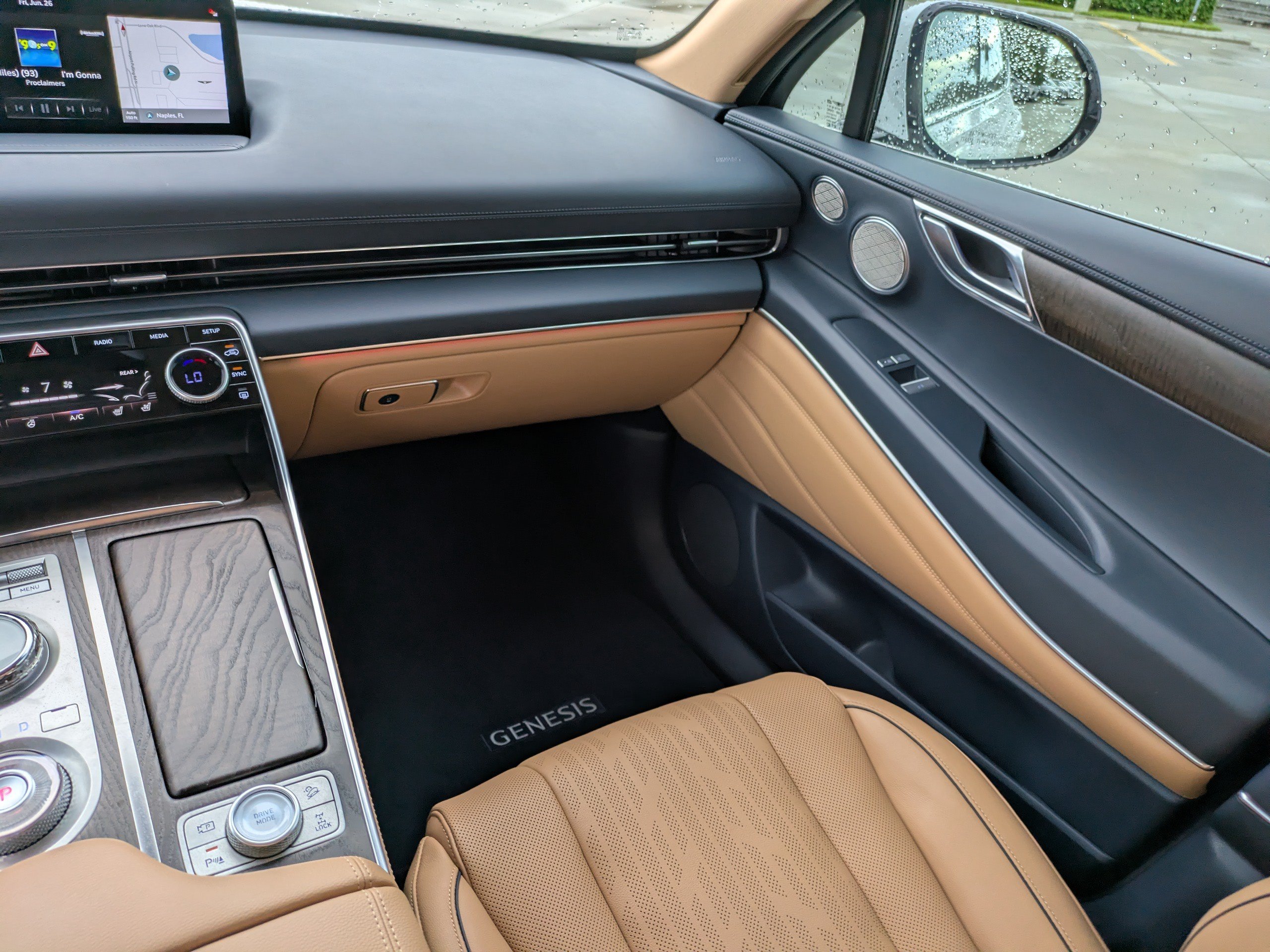 Certified 2024 Genesis GV80 2.5T w/ Prestige Package AWD/4WD image 16
