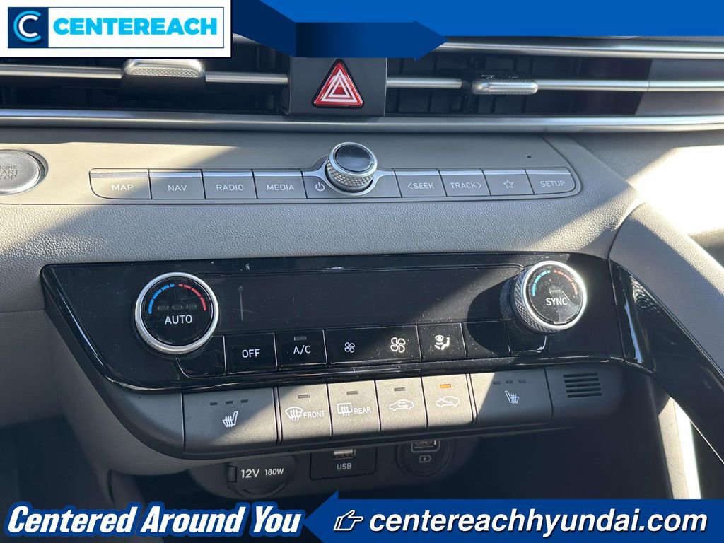 Used 2023 Hyundai Elantra SEL w/ Convenience Package FWD image 24