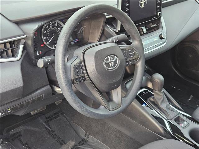 Used 2021 Toyota Corolla LE FWD image 10