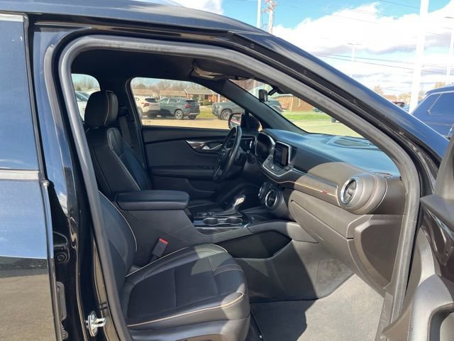 Used 2019 Chevrolet Blazer Premier w/ Driver Confidence II Package AWD/4WD image 18