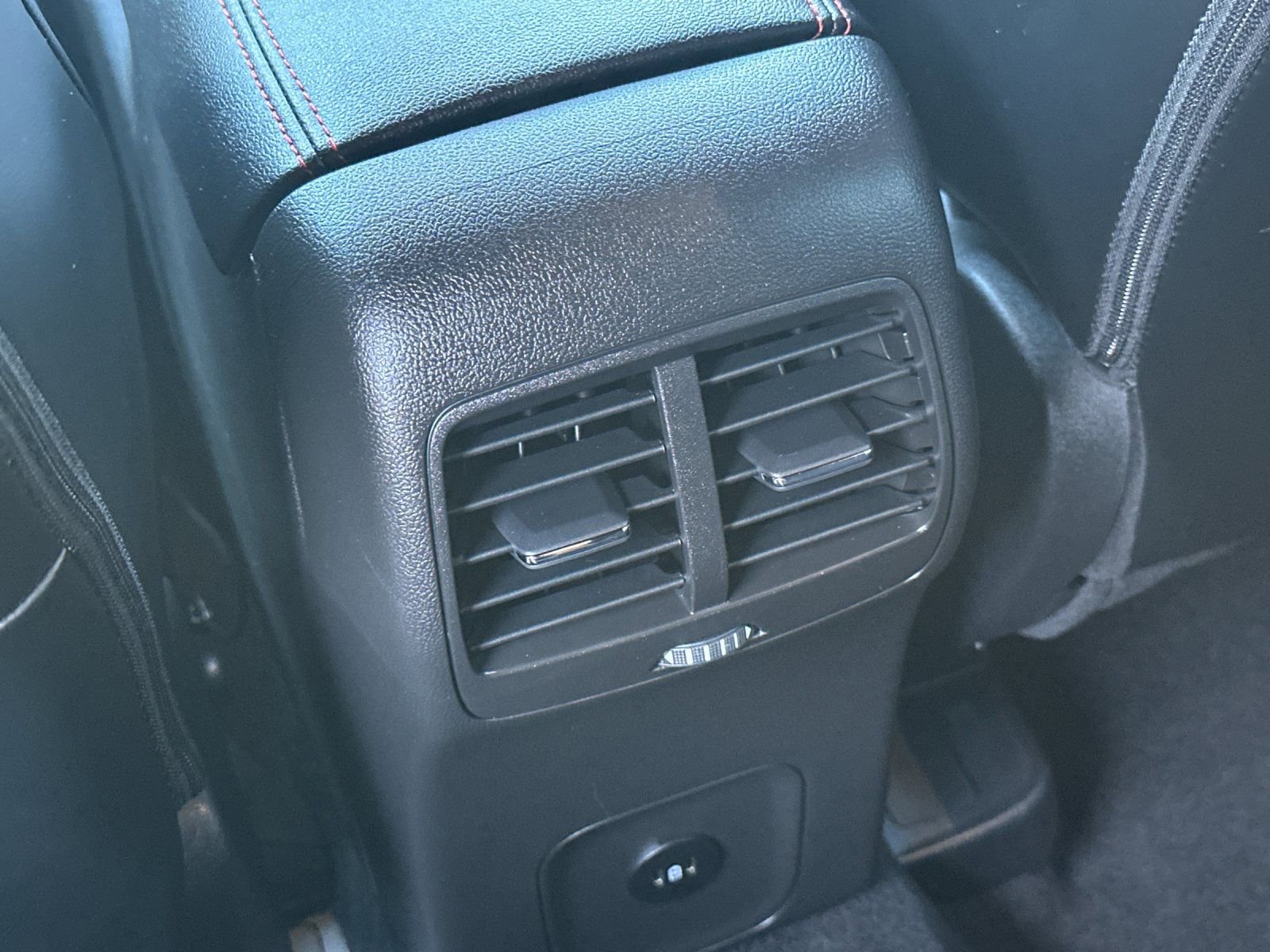 Used 2024 Ford Escape ST-Line w/ Tech Pack #1 image 15