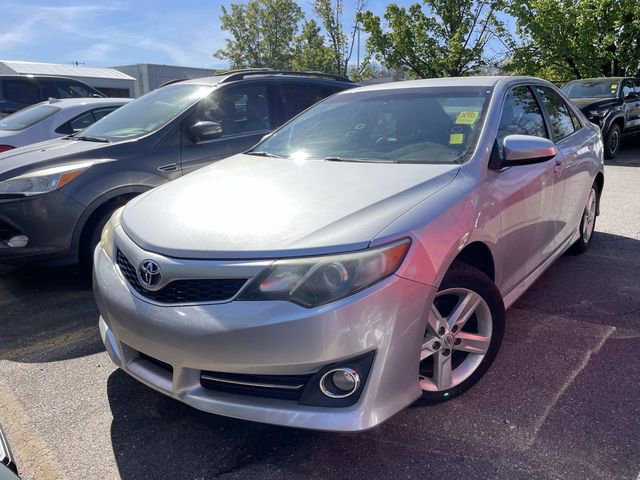 Used 2013 Toyota Camry SE