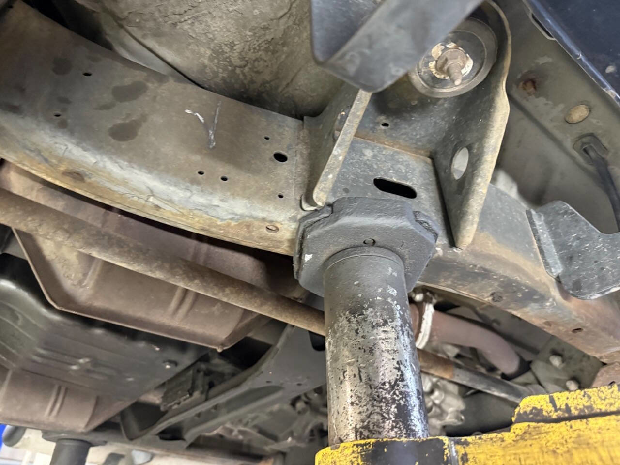 Used 2002 Nissan Frontier SE image 51