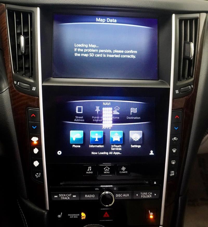 Used 2018 INFINITI Q50 Luxe w/ Essential Package (2.0T Luxe) image 14