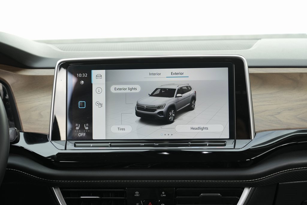 Used 2024 Volkswagen Atlas SE image 43