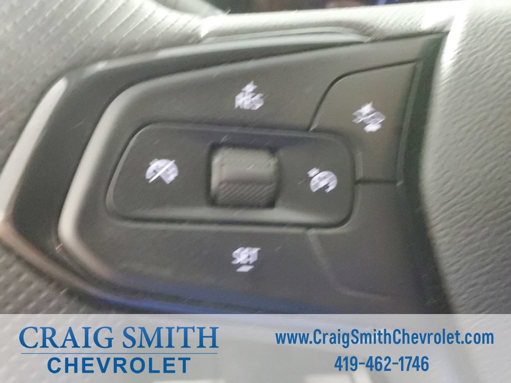 Used 2024 Chevrolet Trax LT FWD image 17