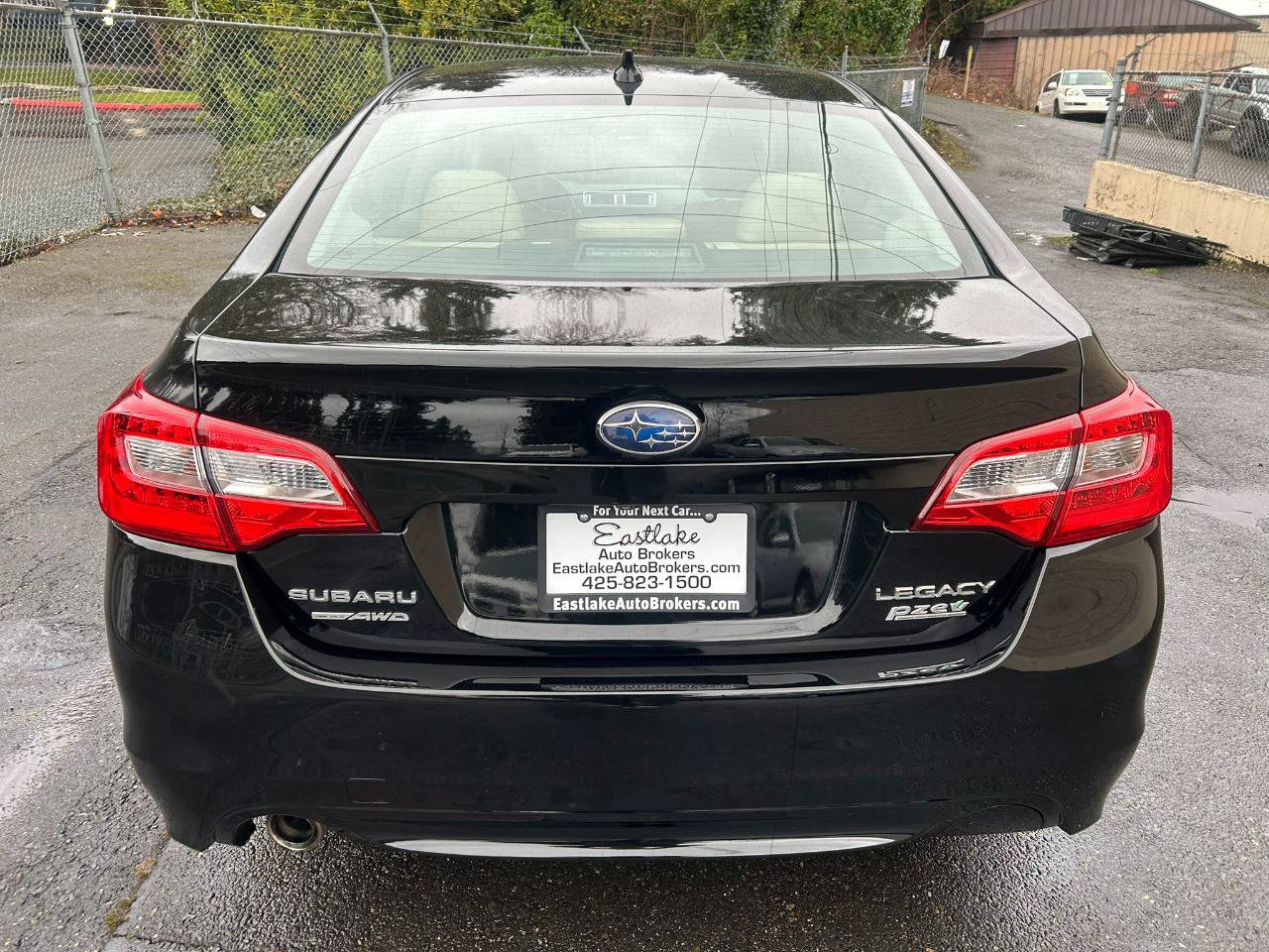 Used 2016 Subaru Legacy 2.5i Limited w/ Popular Package #4 AWD/4WD image 6