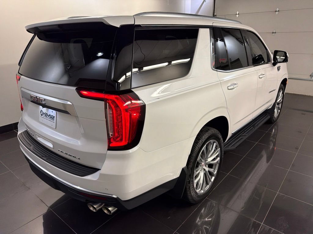 Used 2022 GMC Yukon Denali AWD/4WD image 6